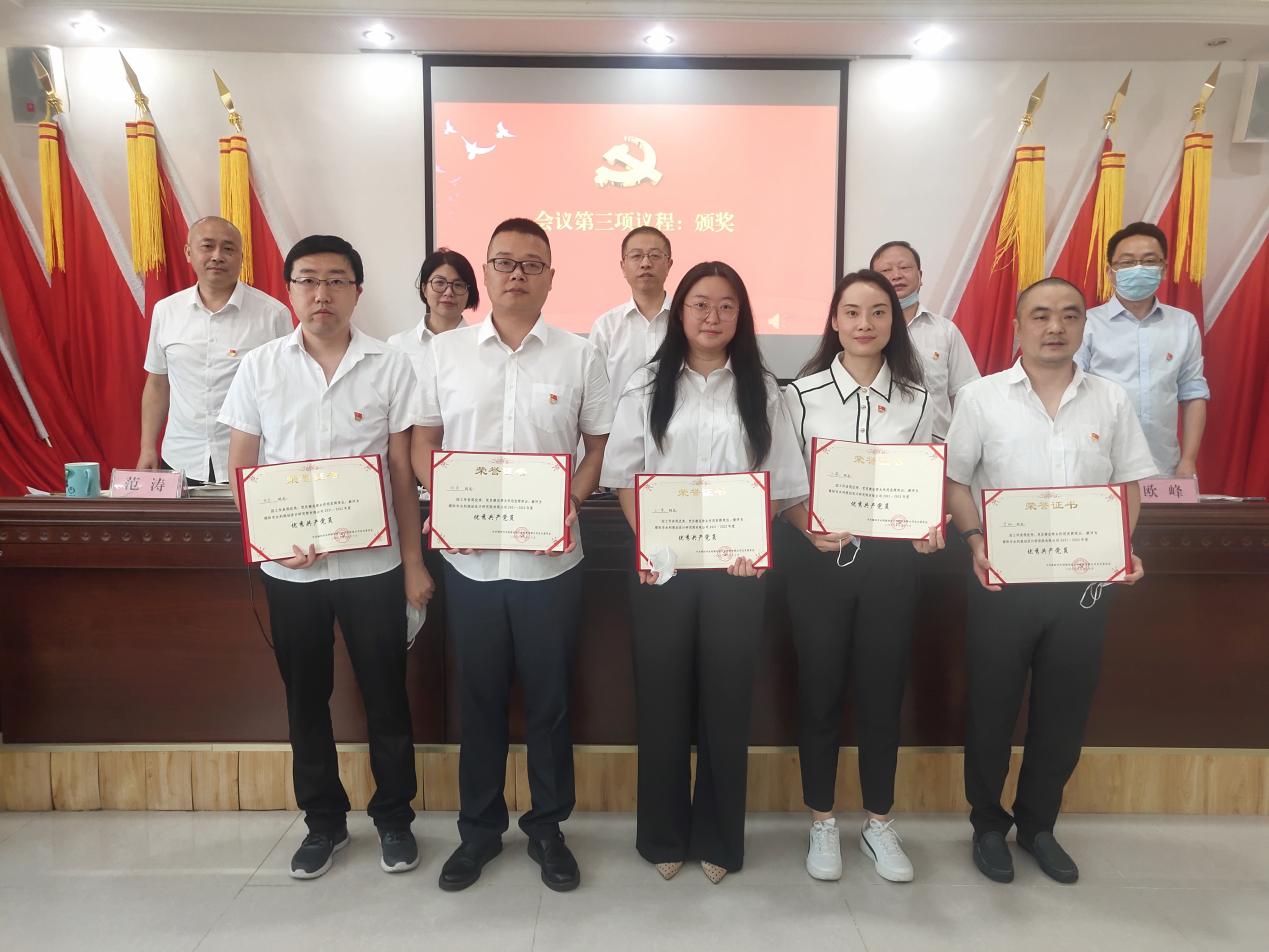 19487e37ff6c6c6d70048755efbcc53