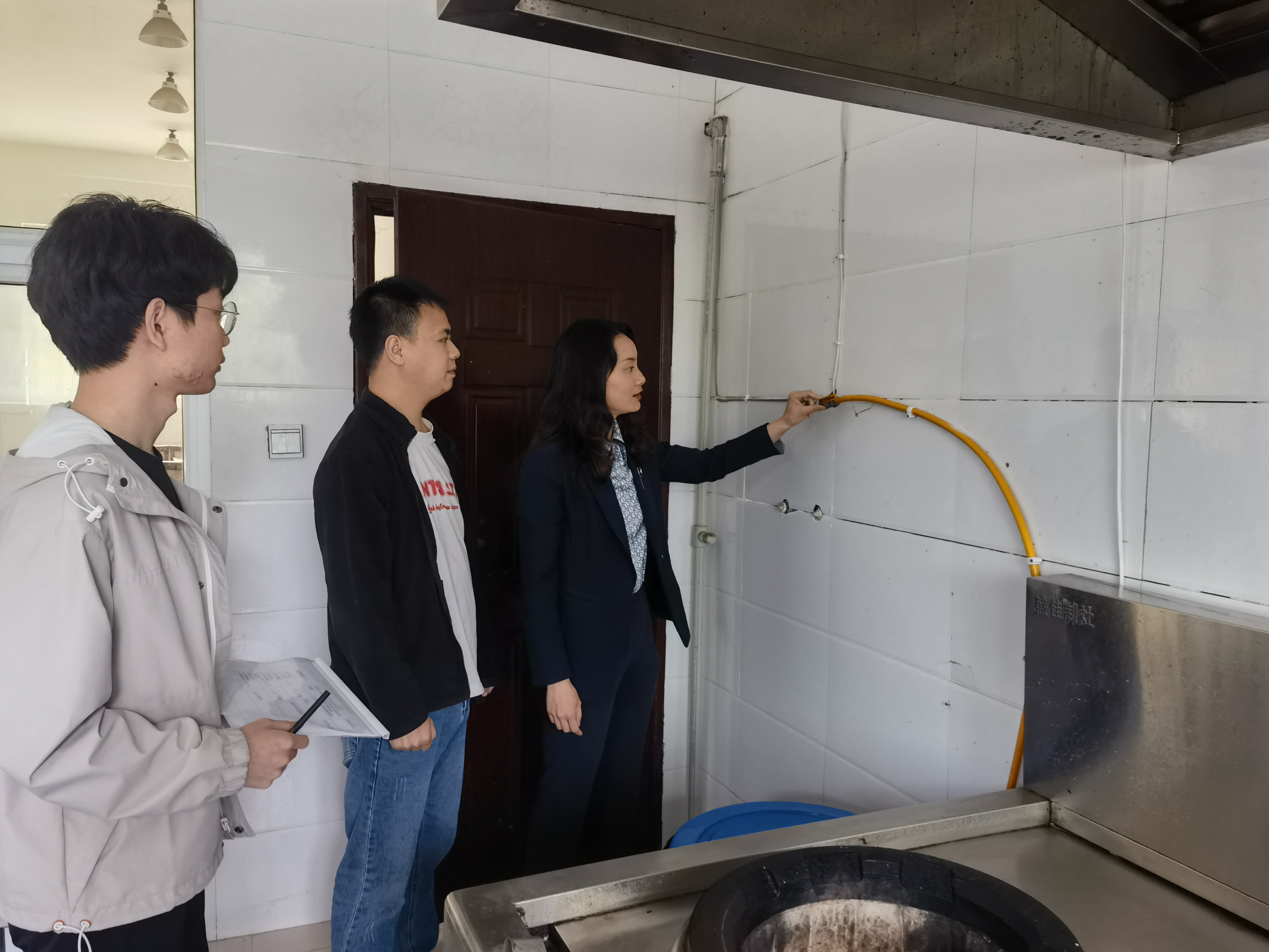 辦公區(qū)域節(jié)前安全檢查