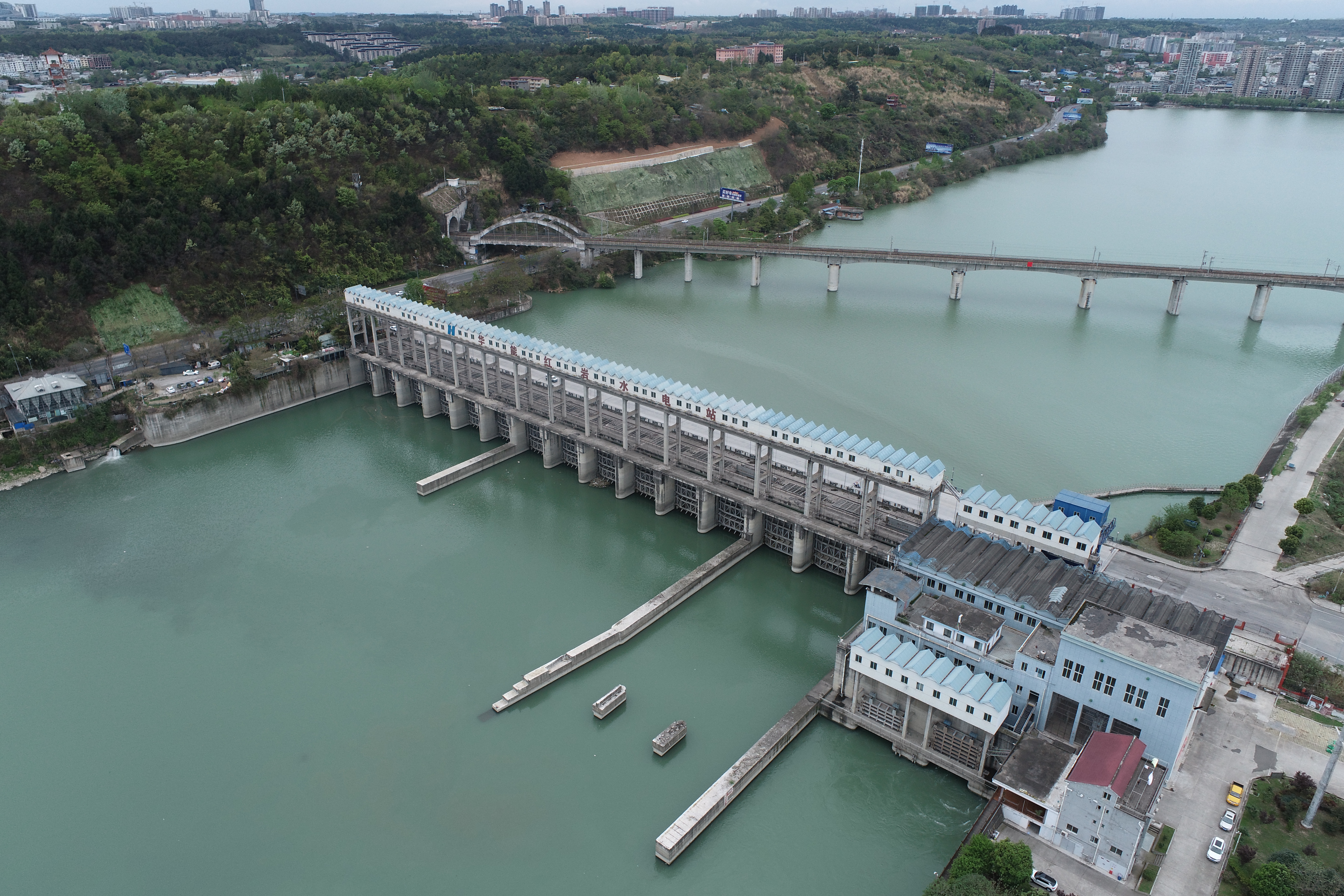 華能紅巖水電站